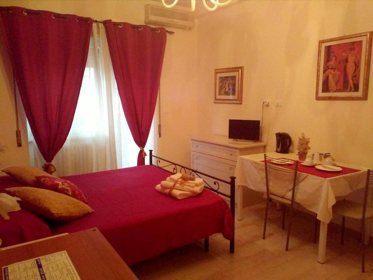 B&B Il Mito Di Roma Экстерьер фото